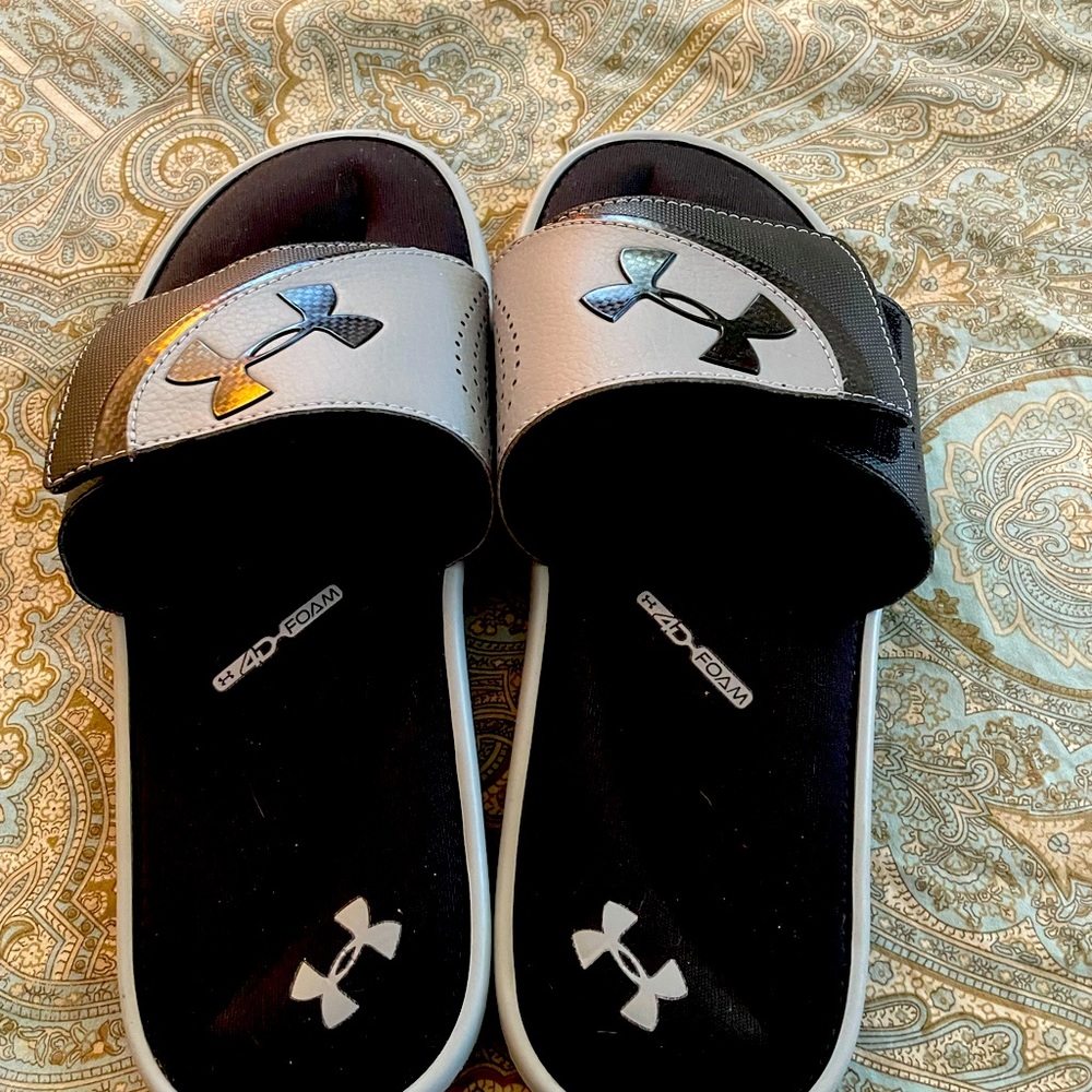 Under armour slides